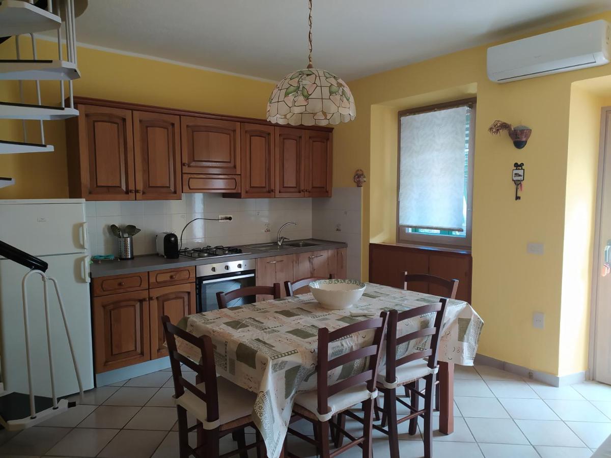 Bilocale La Tezia Apartment Marciana Marina  Ngoại thất bức ảnh